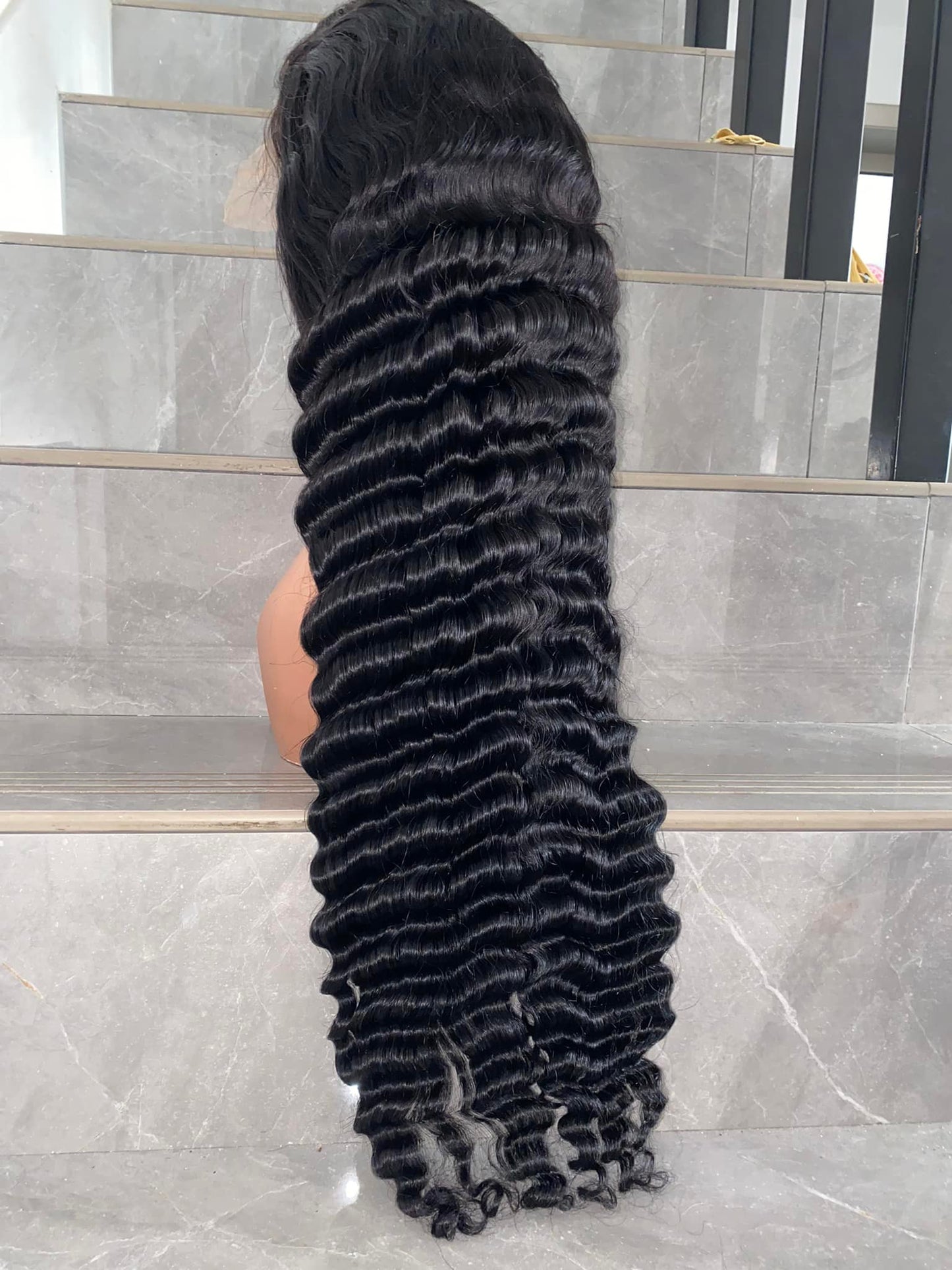 full frontal wig 13X4 deep wave  180 density on hand