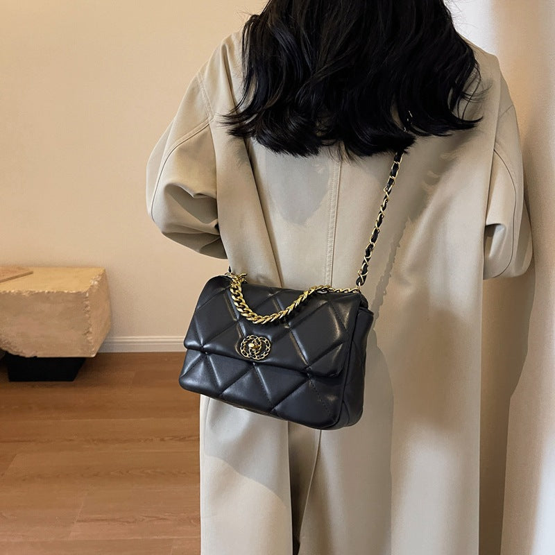 Women's large capacity chain shoulder messenger bag