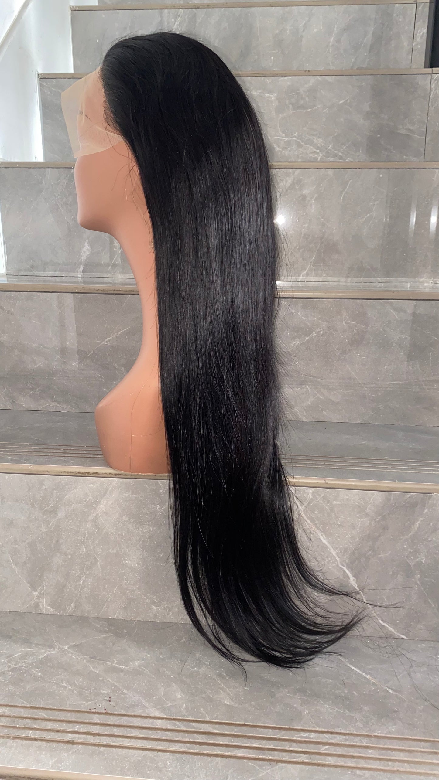 13X4 full frontal 180 density Ear to ear frontal straight wig