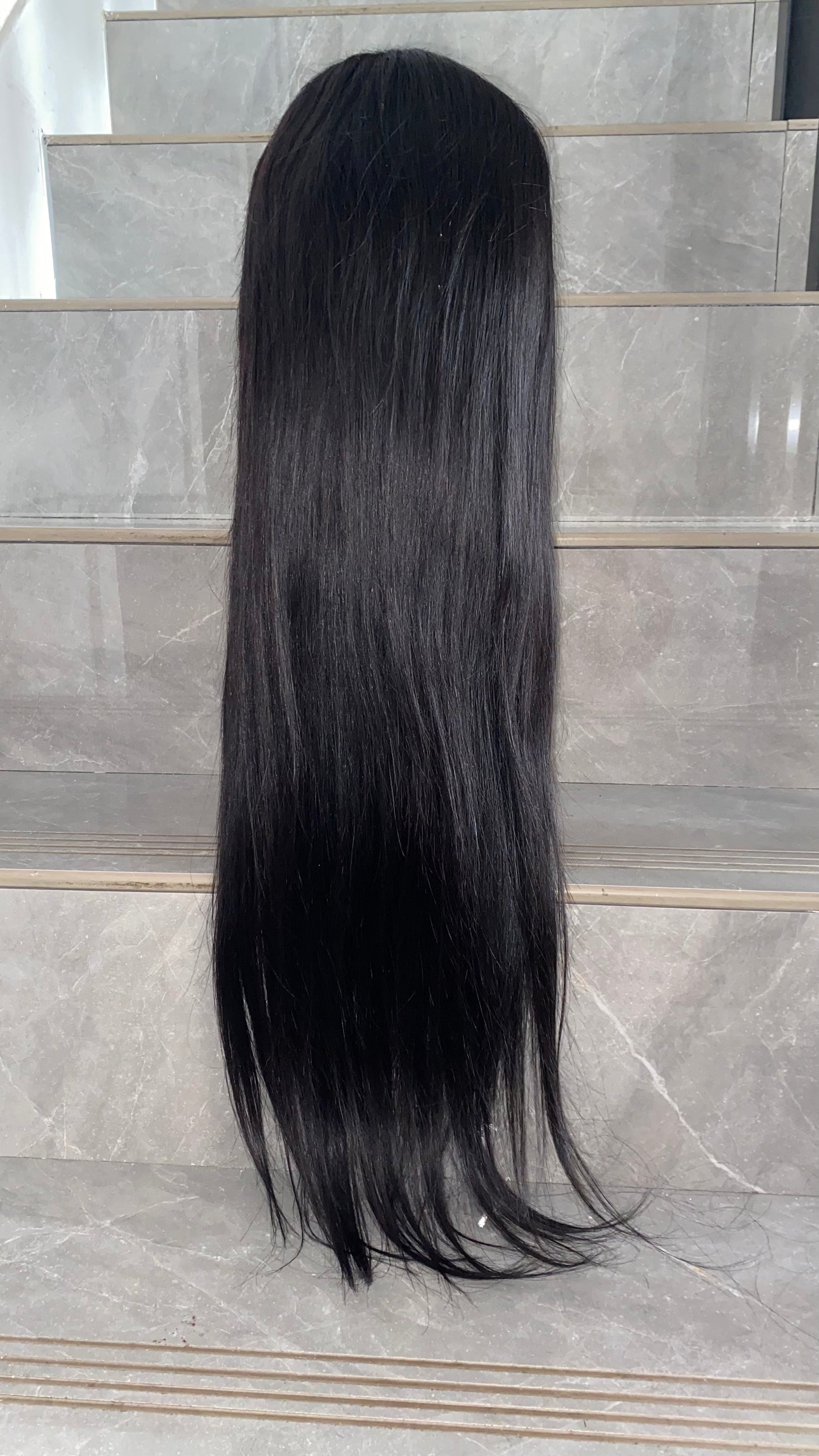 13X4 full frontal 180 density Ear to ear frontal straight wig