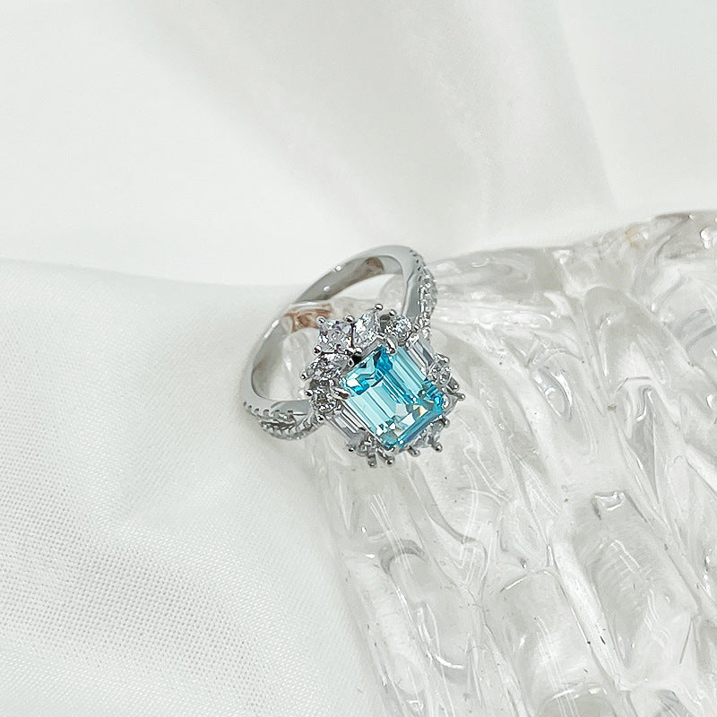 Rectangular sea blue s925 sterling silver ring