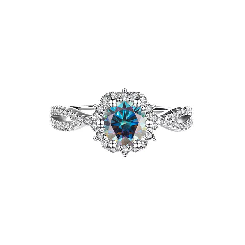 Classic six-claw D color 1 carat diamond ring